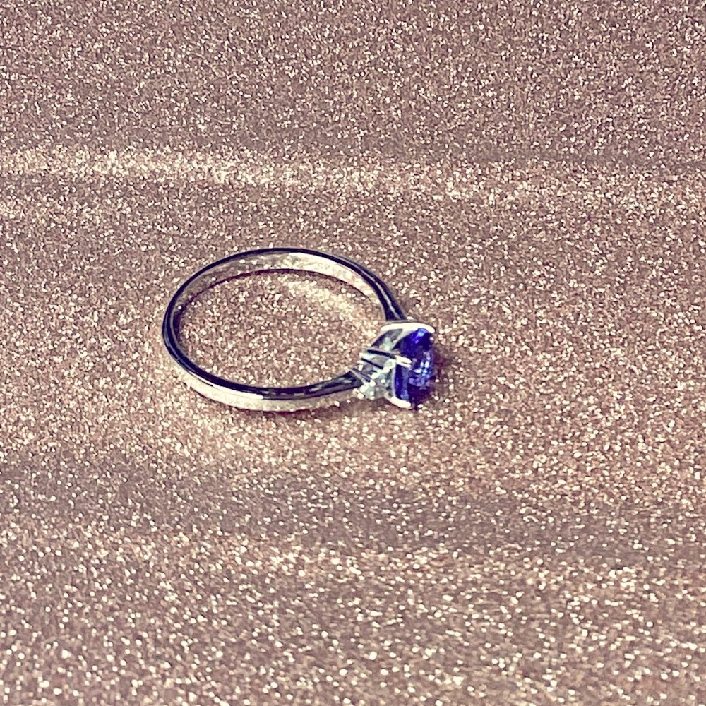 Sterling Silver Tanzanite Gemstone Ring